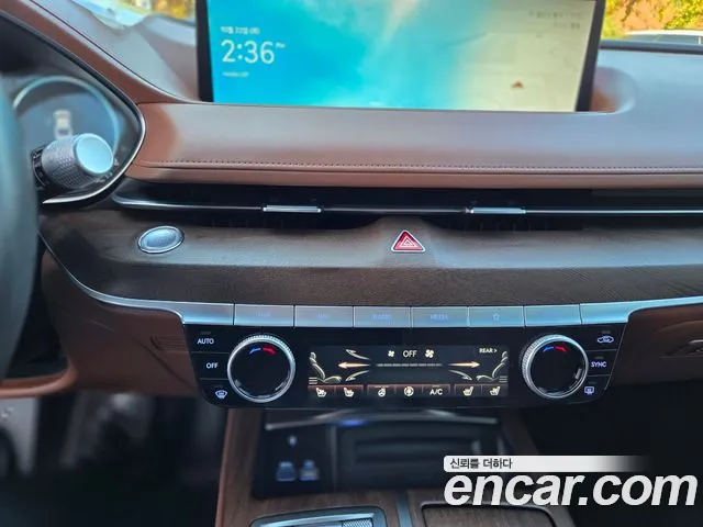 Genesis G80 RG3 — Фото автомобиля 12
