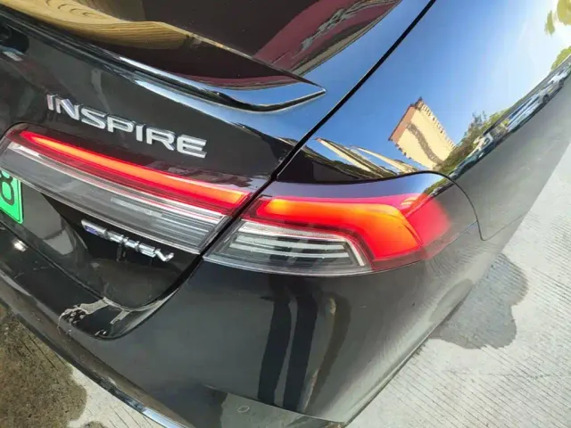 Honda Inspire Hybrid — Фото автомобиля 23
