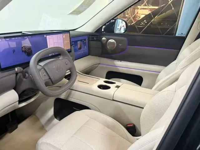IM Motors LS8 — Фото автомобиля 8
