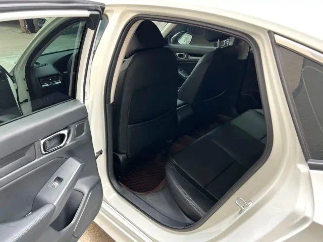 Honda Civic — Фото автомобиля 7