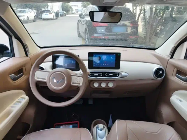 Wuling Hongguang Mini EV — Фото автомобиля 9