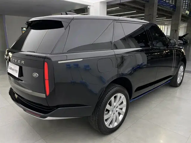 Land Rover Range Rover — Фото автомобиля 3