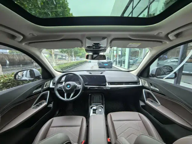 BMW X1 — Фото автомобиля 6