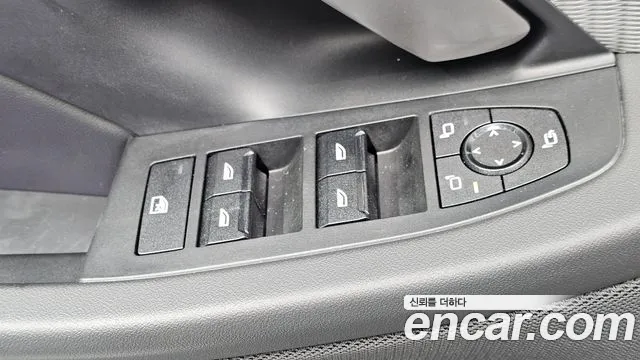 BMW 5 Series — Фото автомобиля 28