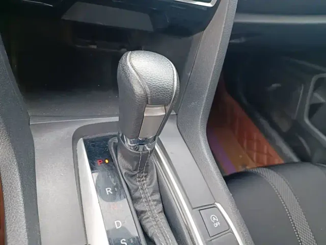 Honda Civic — Фото автомобиля 13