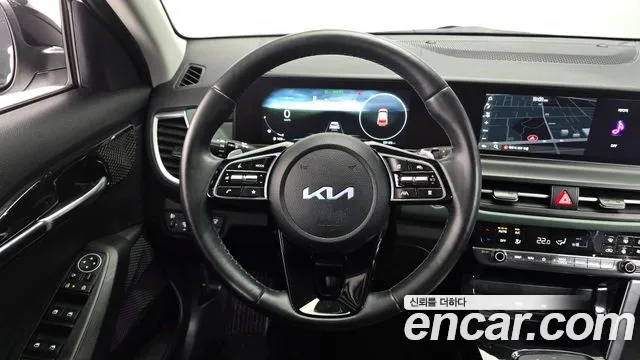 Kia Seltos New — Фото автомобиля 12