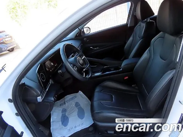 Hyundai Avante — Фото автомобиля 5
