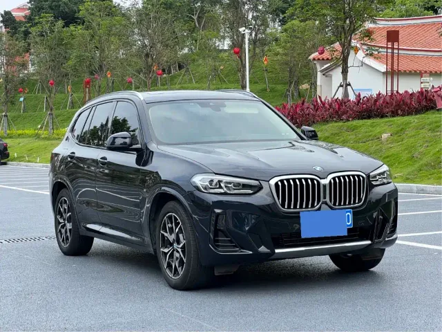 BMW X3 — Фото автомобиля 3