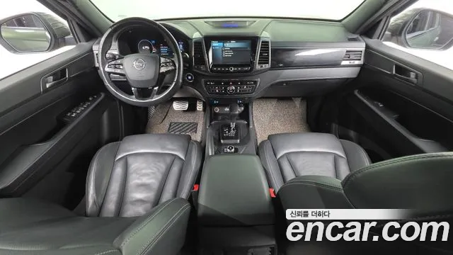 KG_Mobility_Ssangyong Rexton Новый Rexton Sport Дизель 2.2 4WD — Фото автомобиля 4