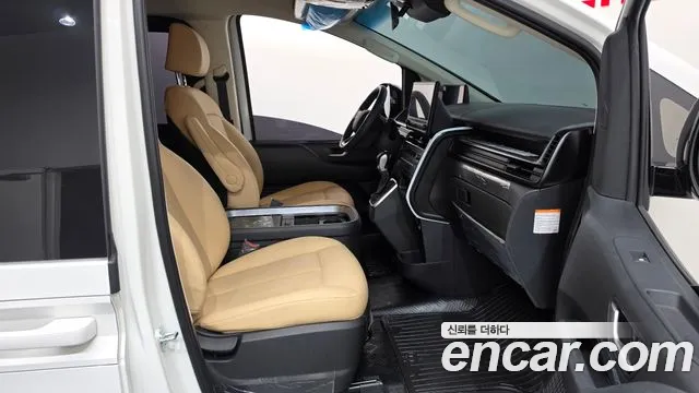Hyundai Staria — Фото автомобиля 11