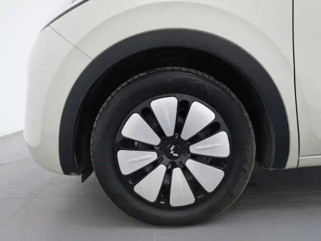 Wuling Bingo — Фото автомобиля 17