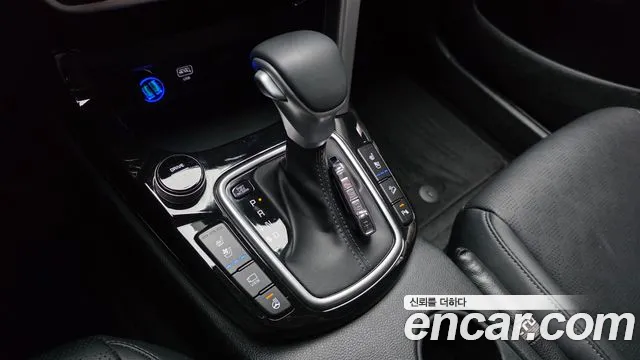 Kia Seltos — Фото автомобиля 12