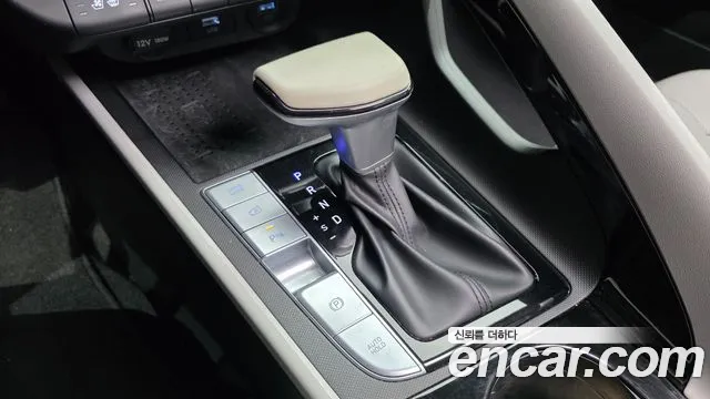 Hyundai Avante CN7 — Фото автомобиля 9