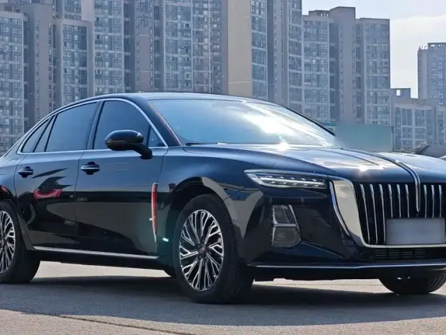 Hongqi H5 — Фото автомобиля 20