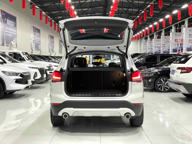 BMW X1 — Фото автомобиля 18