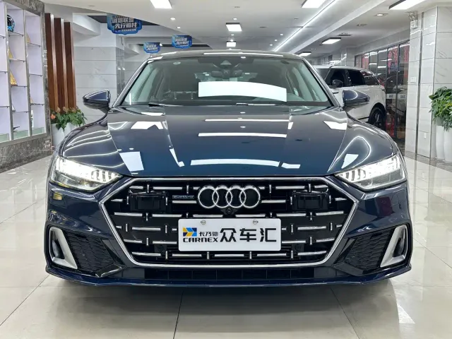 Audi A7L — Фото автомобиля 2