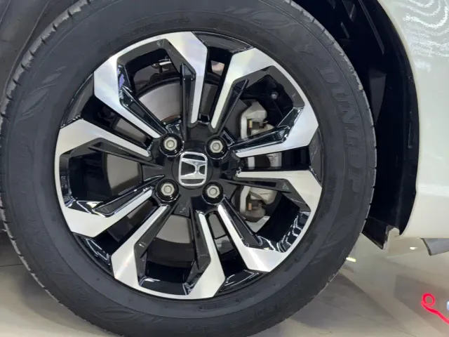 Honda Fit — Фото автомобиля 24