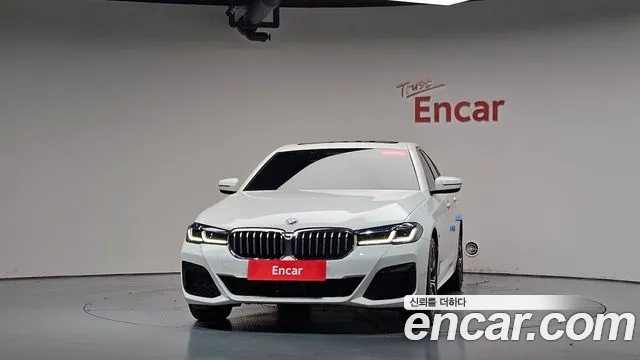 BMW 5 Series G30 — Фото автомобиля 2