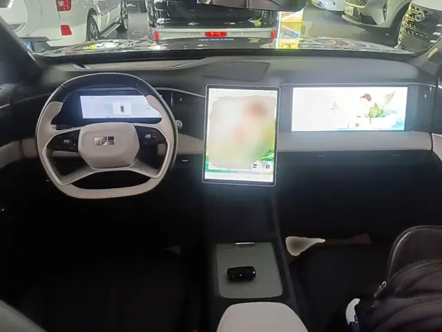 Geely Galaxy L7 — Фото автомобиля 9