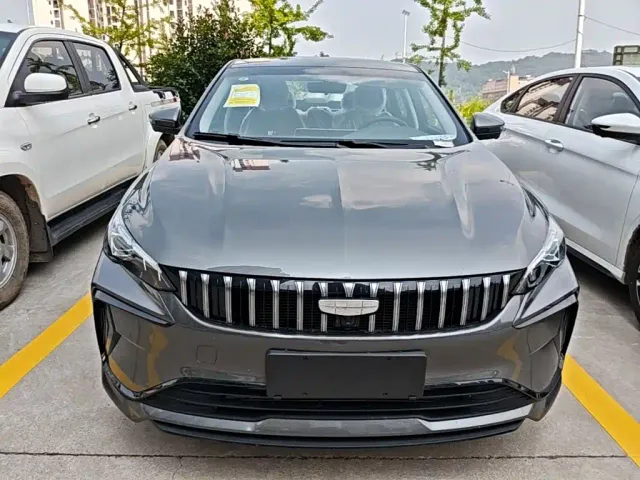 Geely Binrui — Фото автомобиля 2