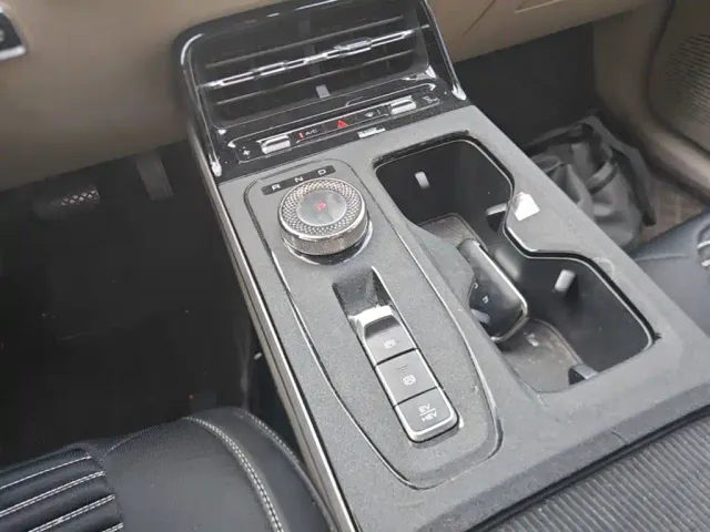 Wuling Starlight — Фото автомобиля 13