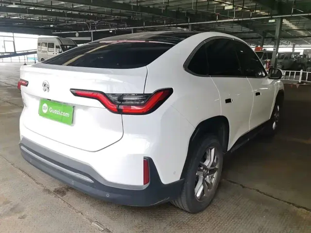 Nio EC6 — Фото автомобиля 6