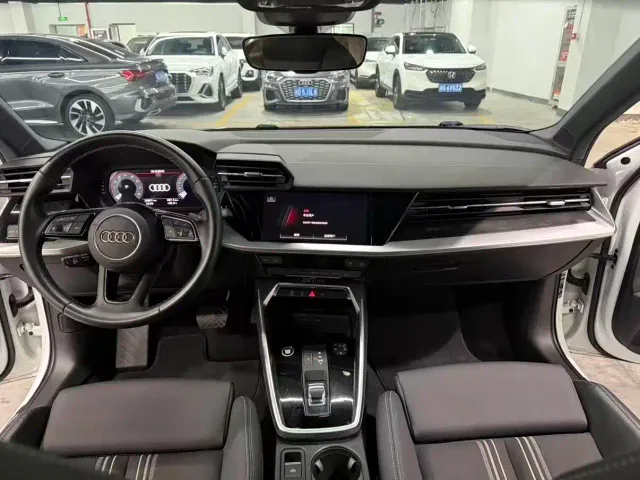 Audi A3 — Фото автомобиля 5