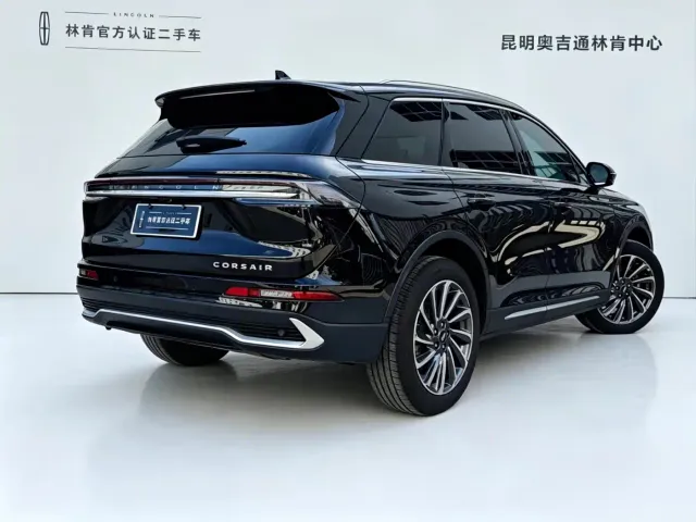 Lincoln Corsair — Фото автомобиля 4