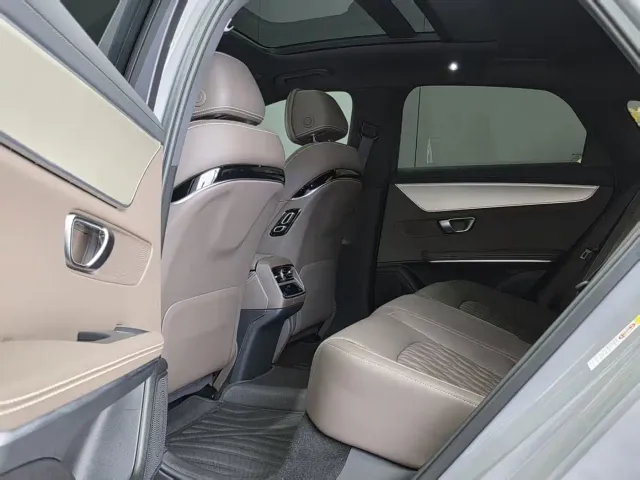 BYD Han — Фото автомобиля 7