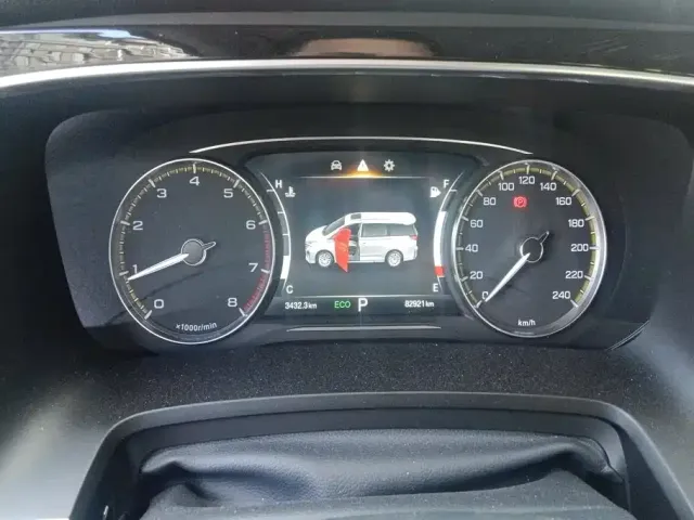GAC Trumpchi M8 — Фото автомобиля 14