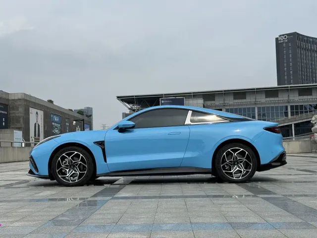 Hozon Neta GT — Фото автомобиля 8