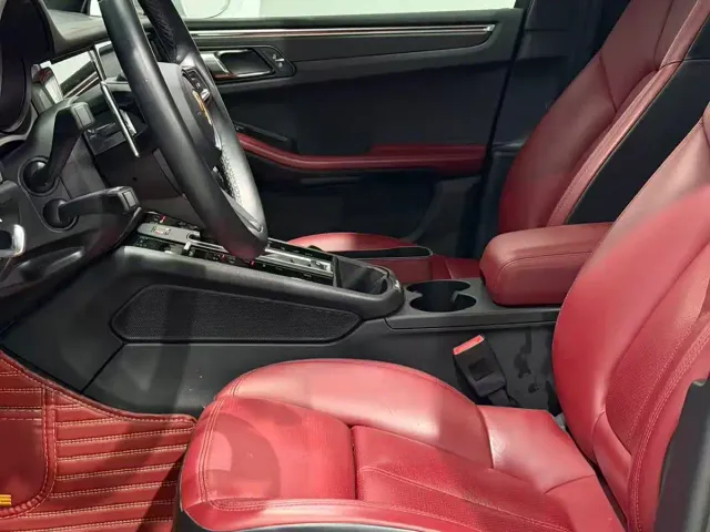Porsche Macan — Фото автомобиля 8