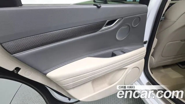 Genesis G80 RG3 — Фото автомобиля 14