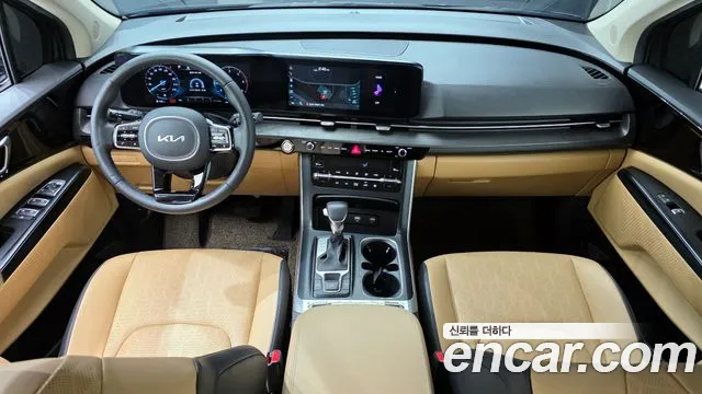 Kia Canival — Фото автомобиля 7