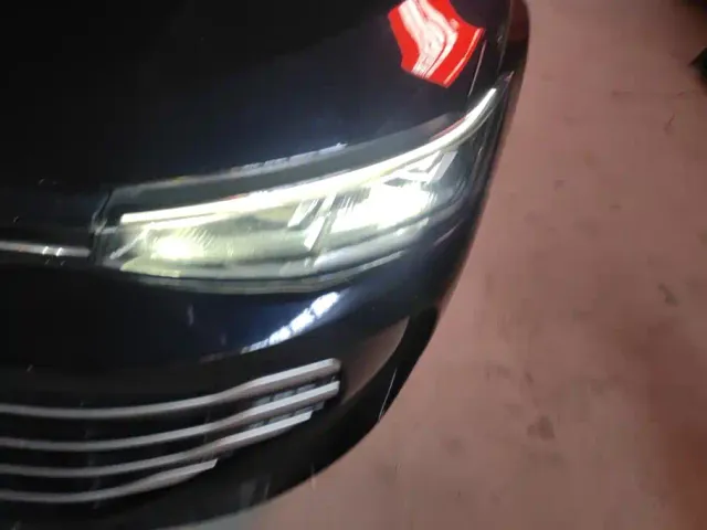 Volkswagen Passat — Фото автомобиля 5