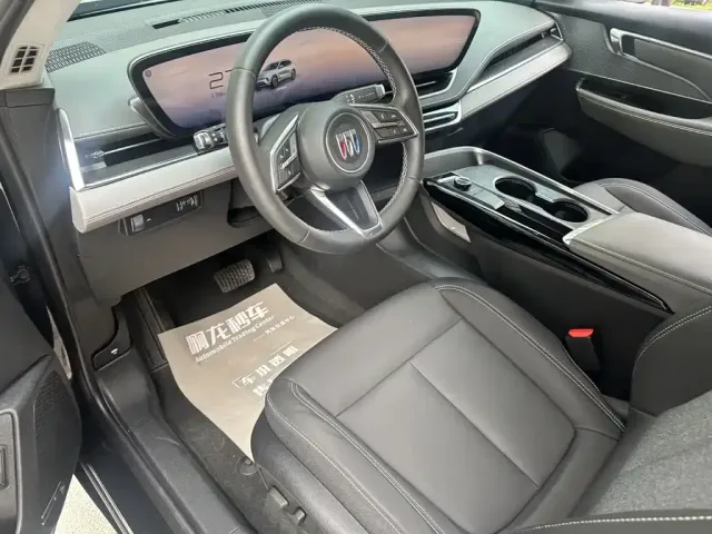 Buick E5 — Фото автомобиля 8