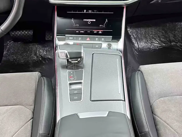 Audi A6L — Фото автомобиля 24