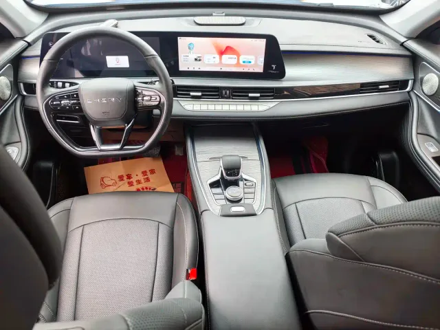 Chery Tiggo 8 — Фото автомобиля 5