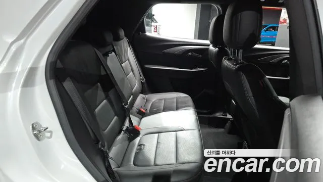Chevrolet Trailblazer — Фото автомобиля 17