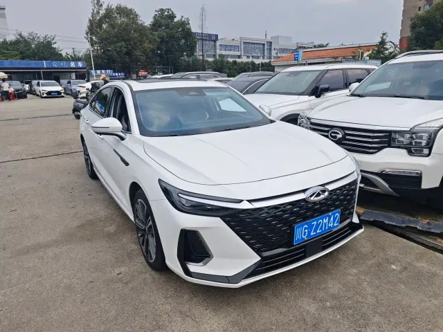Chery Arrizo 8 — Фото автомобиля 3