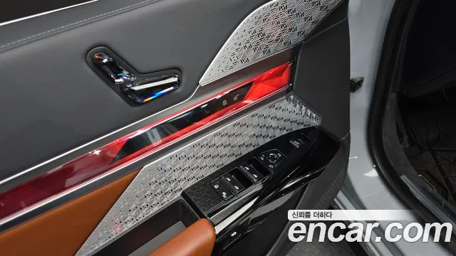 BMW i7 — Фото автомобиля 13