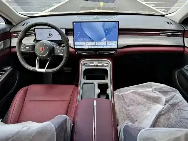 Hongqi H5 — Фото автомобиля 8