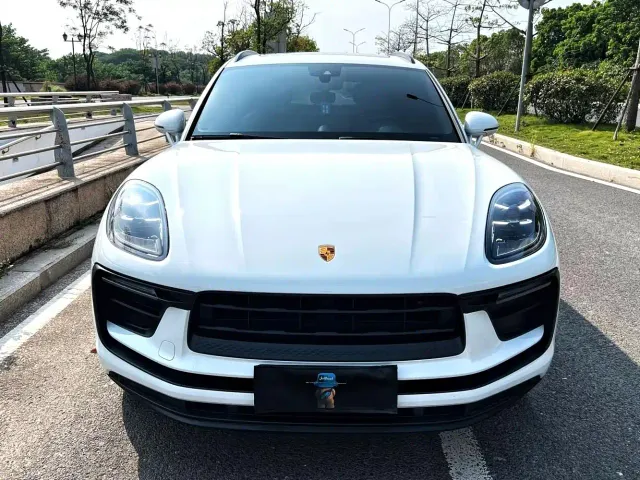 Porsche Macan — Фото автомобиля 2