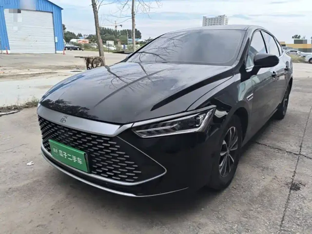 Фотография автомобиля — BYD Qin PLUS