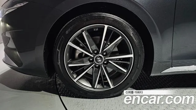 Hyundai Grandeur New — Фото автомобиля 5