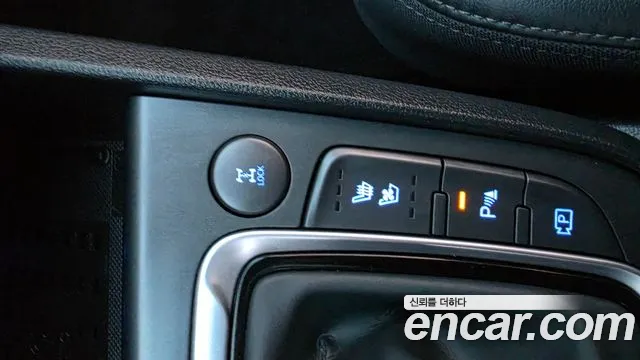 Hyundai Kona Новый Kona Бензин 1.6 Turbo 4WD — Фото автомобиля 18