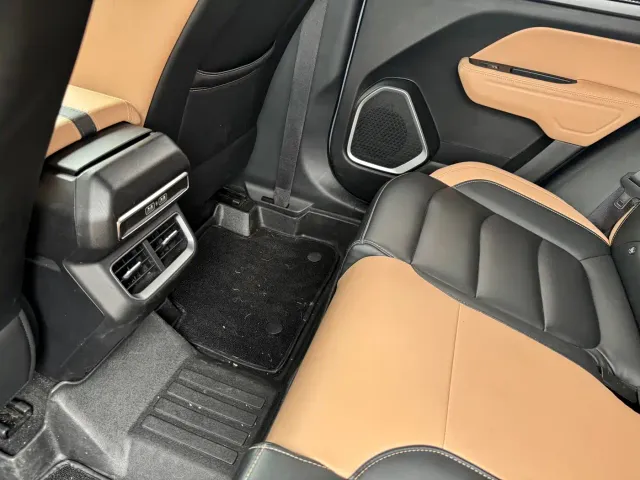 Geely Geely ICON 2023 Model 1.5TD Chocolate Deluxe Edition — Фото автомобиля 11