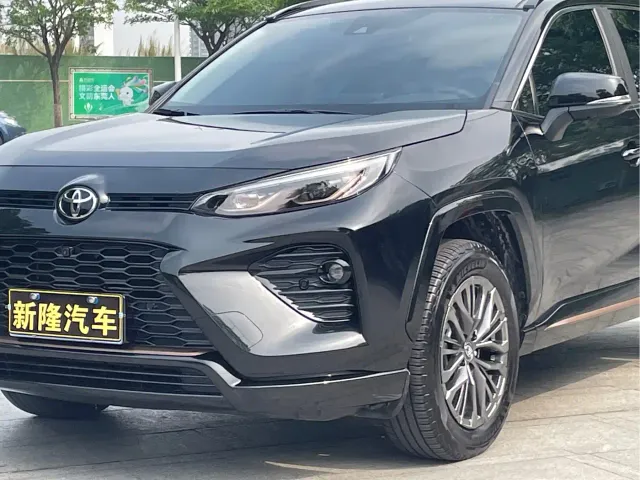 Toyota Wildlander — Фото автомобиля 21
