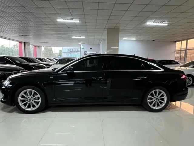 Audi A6L — Фото автомобиля 19