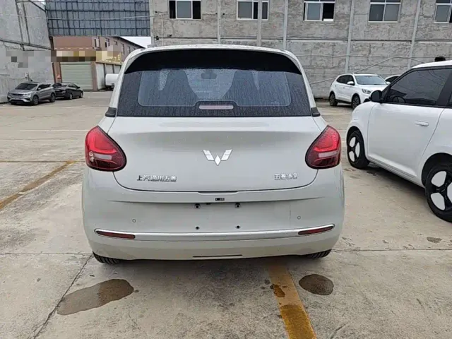 Wuling Bingo — Фото автомобиля 5